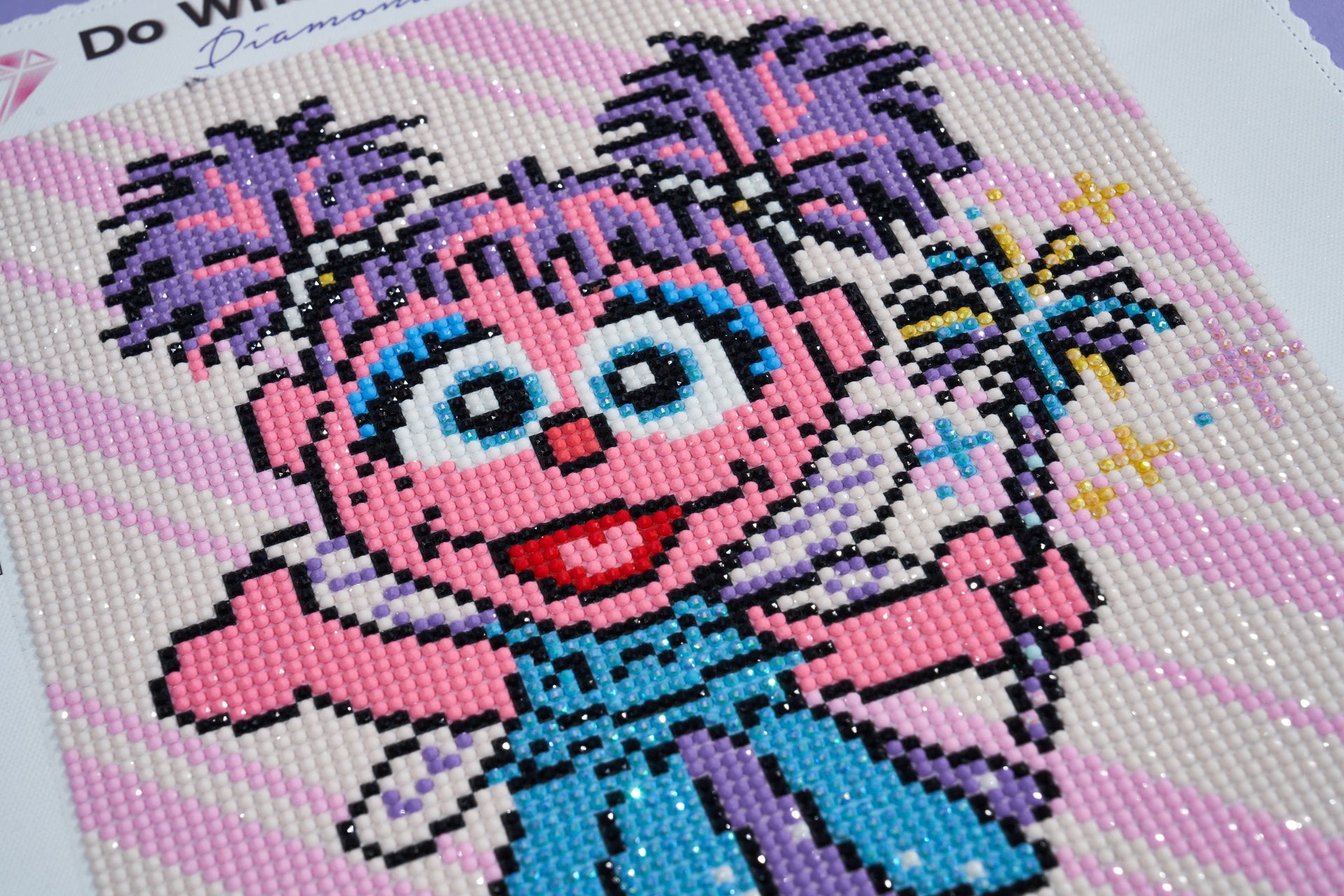 Diamond Painting Abby Cadabby™ 9" x 11" (22.7cm x 27.7cm) / Round with 14 Colors including 3 AB Diamonds and 1 Glow in the Dark Diamonds and 1 Fairy Dust Diamonds / 8,019