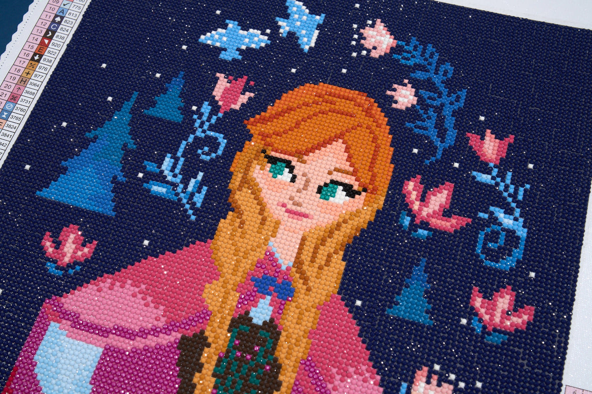 Diamond Painting Anna 13" x 17" (33cm x 44cm) / Round with 31 Colors including 3 Fairy Dust Diamonds / 19,200