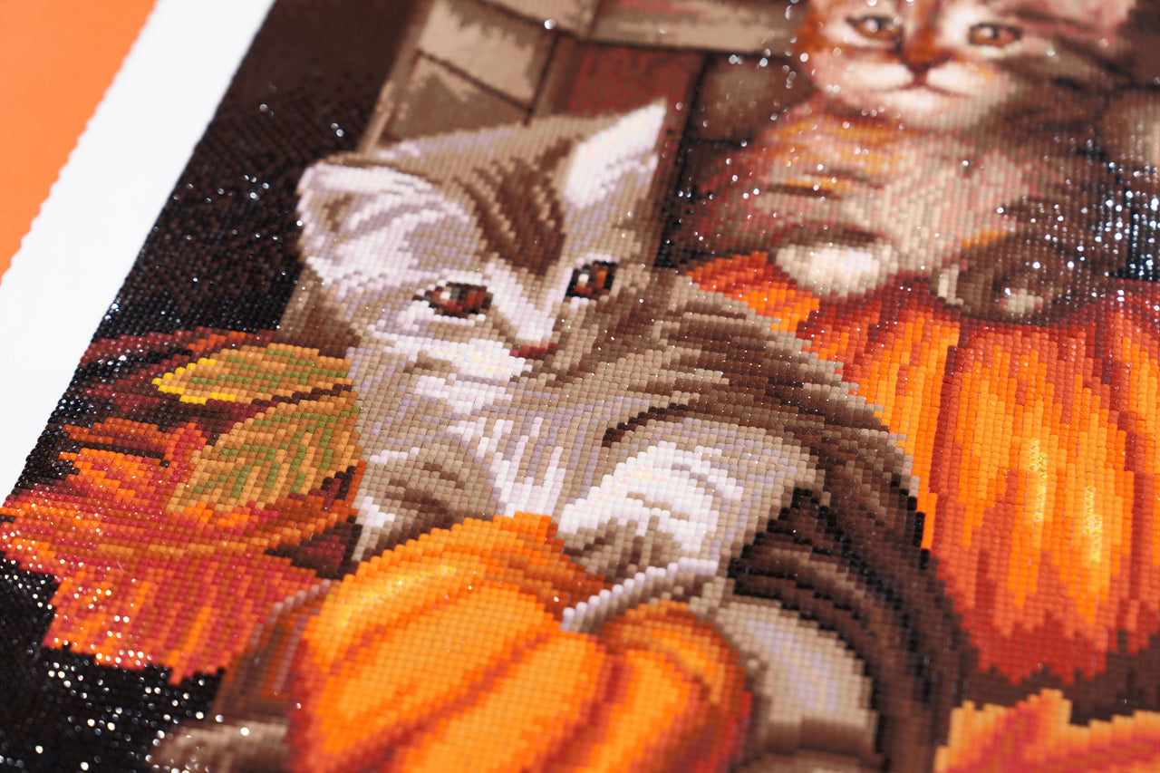 Diamond Painting Autumn Kittens 22" x 32" (55.8cm x 80.9cm) / Square With 55 Colors Including 4 ABs / 72,800