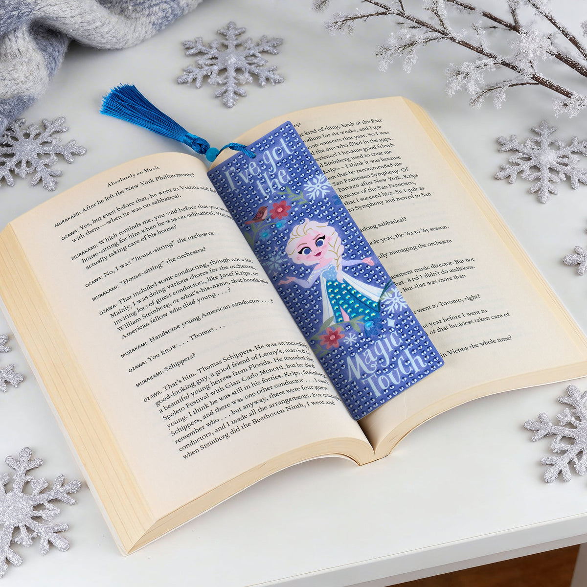 Diamond Painting Bookmarks – Winter Magic with Elsa & Olaf (Set of 2) 2" x 7" (5cm x 17.8cm) / Round with 14 Colors including 2 ABs and 2 Iridescent Diamonds and 6 Fairy Dust Diamonds / 1,000