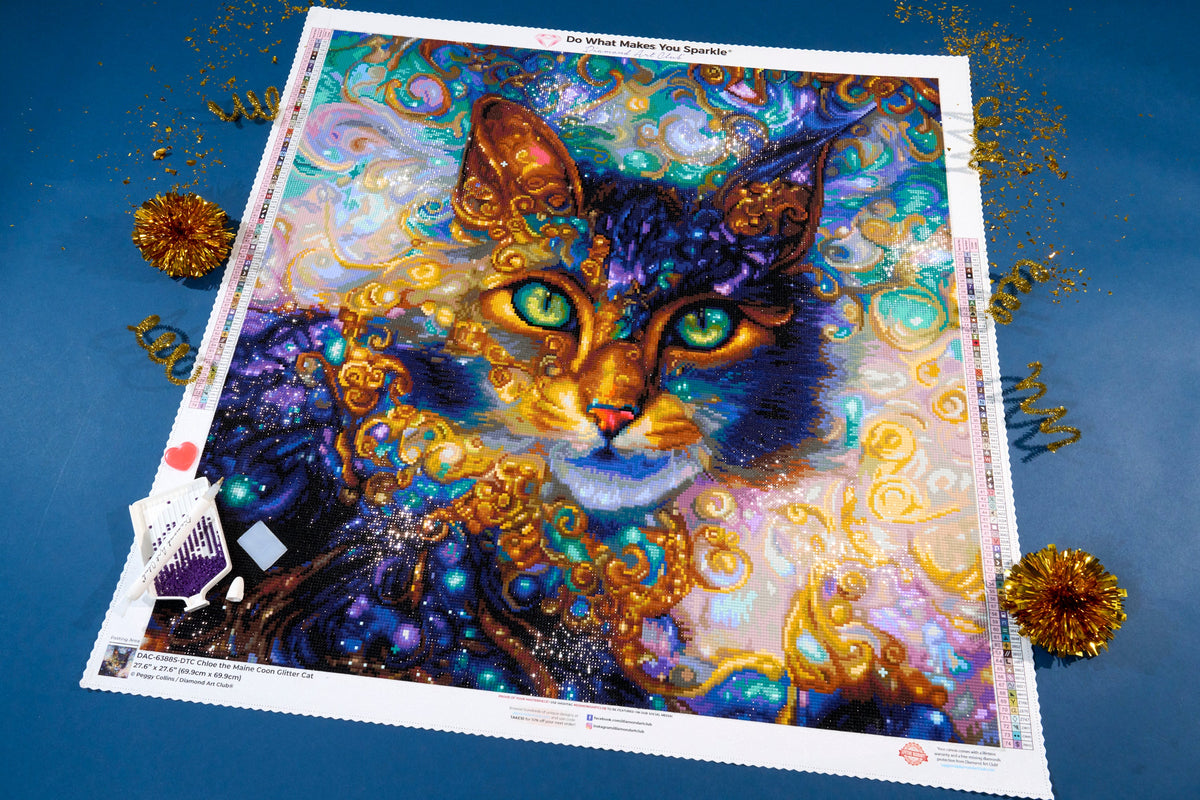 Diamond Painting Chloe the Maine Coon Glitter Cat 27.6" x 27.6" (69.9cm x 69.9cm) / Square with 74 Colors including 1 AB and 6 Fairy Dust Diamonds / 78,961