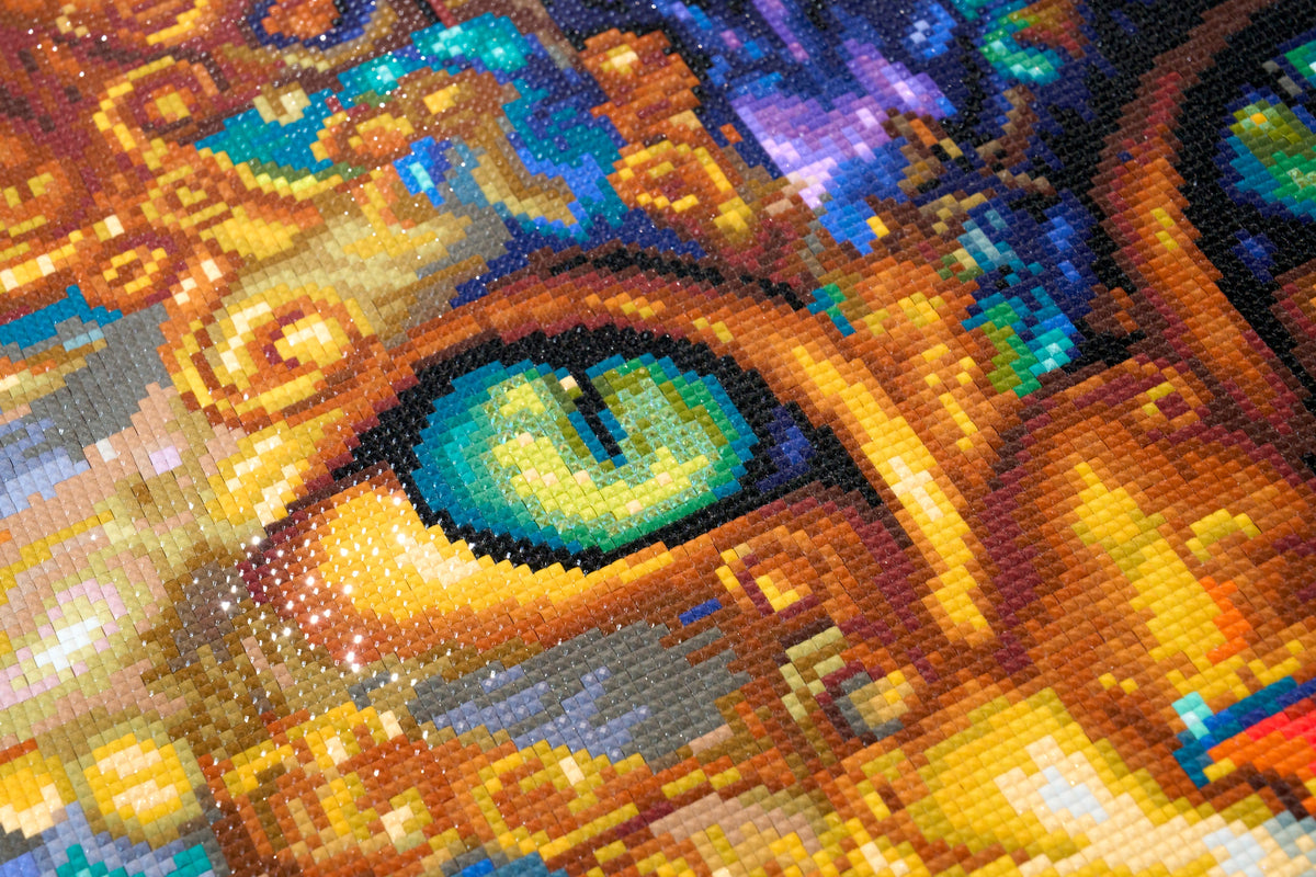 Diamond Painting Chloe the Maine Coon Glitter Cat 27.6" x 27.6" (69.9cm x 69.9cm) / Square with 74 Colors including 1 AB and 6 Fairy Dust Diamonds / 78,961