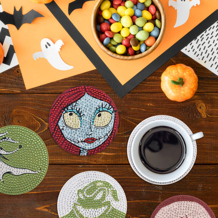 Diamond Painting Coasters - NBC 4" x 4" (10cm x 10cm) / Round with 11 Colors including 11 Iridescent Diamonds / 3,590