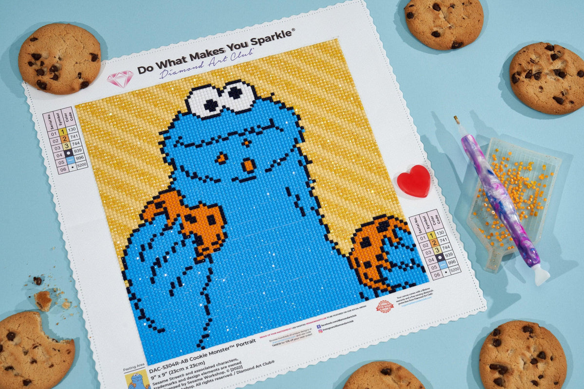 Diamond Painting Cookie Monster™ Portrait 9" x 9" (23cm x 23cm) / Round with 6 Colors including 1 AB / 6,561