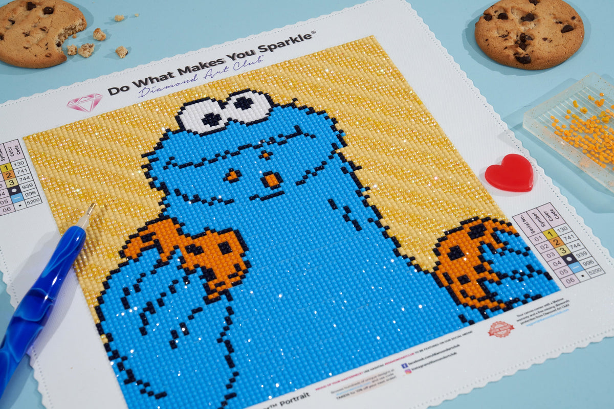 Diamond Painting Cookie Monster™ Portrait 9" x 9" (23cm x 23cm) / Round with 6 Colors including 1 AB / 6,561