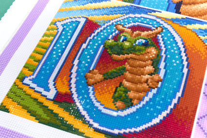 Diamond Painting Counting with the Draglings 27.6" x 35.8" (69.9cm x 90.9cm) / Square with 61 Colors including 2 ABs and 4 Fairy Dust Diamonds / 102,565