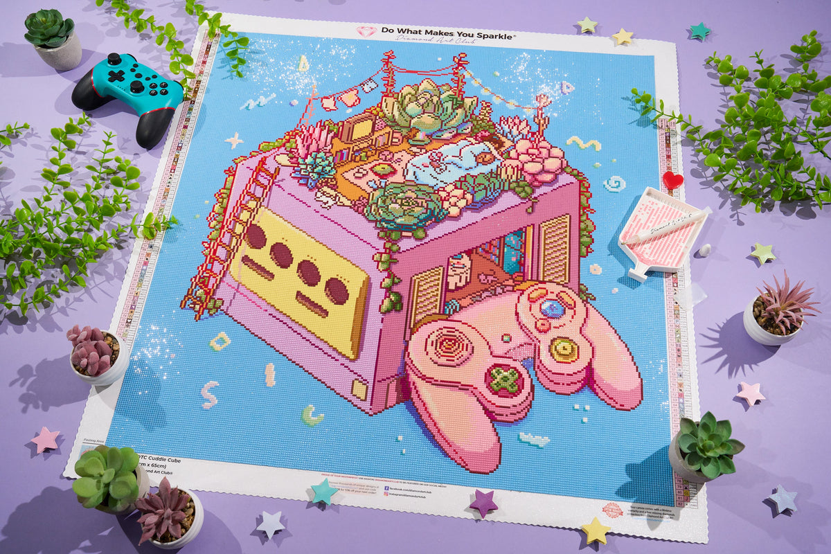 Diamond Painting Cuddle Cube 25.6" x 25.6" (65cm x 65cm) / Square With 82 Colors Including 2 ABs and 4 Fairy Dust Diamonds / 68,121