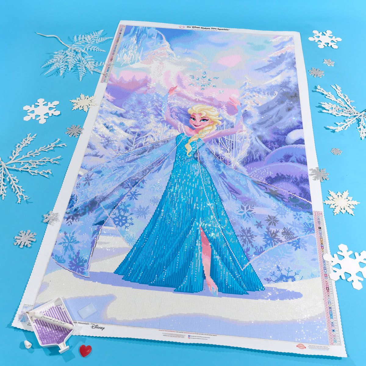 Diamond Painting Elsa, Queen of the North Mountain 27.6" x 52.4" (70cm x 133cm) / Square with 58 Colors including 2 ABs and 4 Fairy Dust Diamonds / 150,054