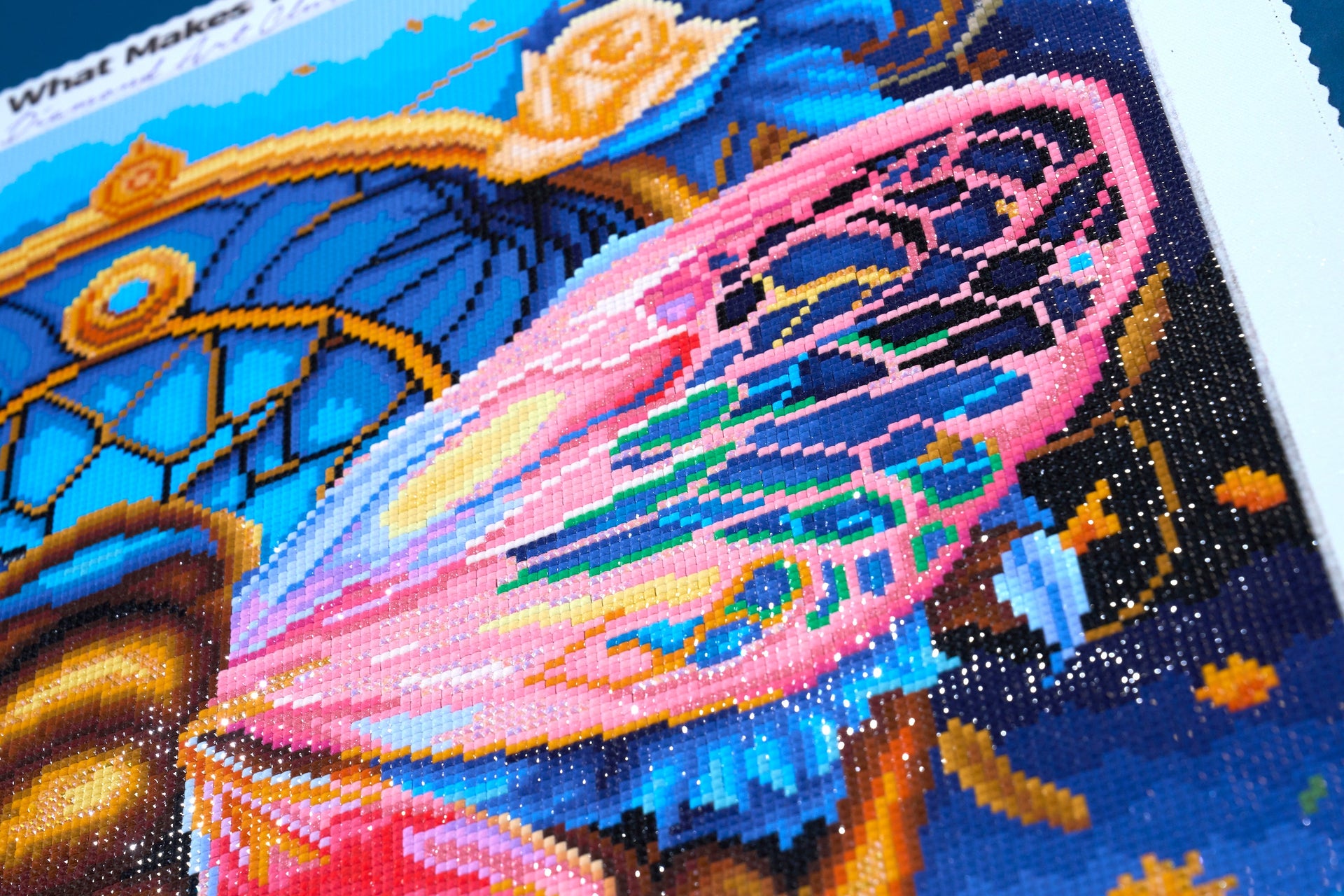 Diamond Painting Filigree Bee 22" x 29" (55.8cm x 73.4cm) / Square With 57 Colors Including 2 ABs and 3 Fairy Dust Diamonds / 66,080