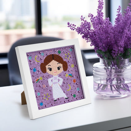 Diamond Painting Frameables™ - Rebel Princess Power 6" x 6" (15cm x 15cm) / Round with 15 Colors including 10 Iridescent Diamonds / 2,439