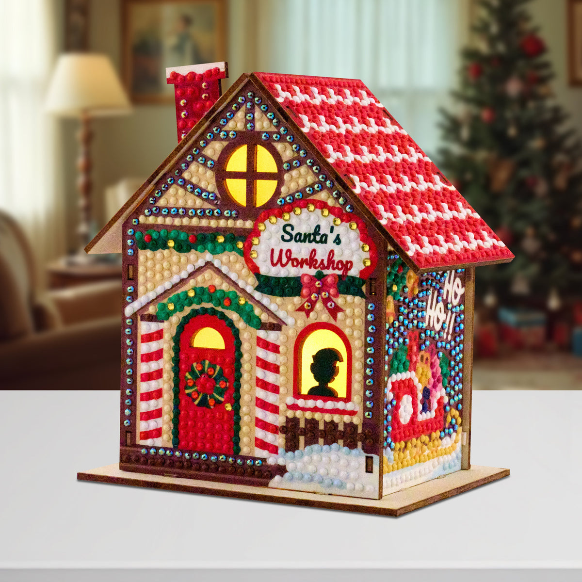 Diamond Painting Gem House - Santa's Workshop 5.5" x 4.1" x 3.1" (14 x 10.5 x 8cm) / Round with 28 Colors including 1 AB and 3 Iridescent Diamonds and 2 Fairy Dust Diamonds / 2,830