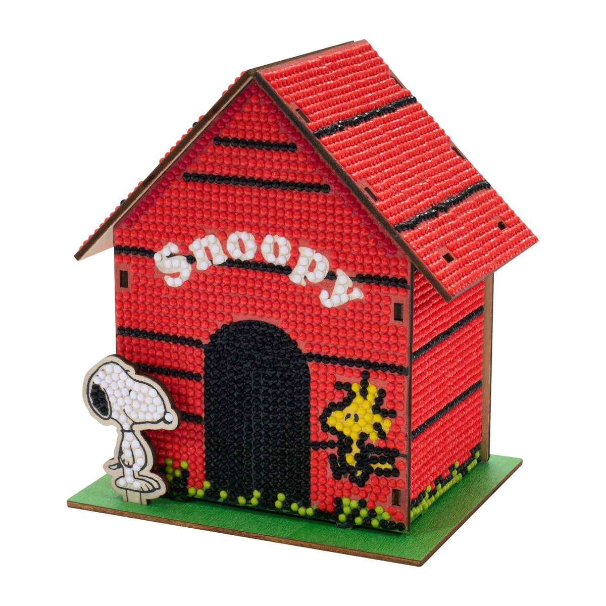 Diamond Painting Gem House - Snoopy™ 5.5" x 4.1" x 3.1" (14 x 10.5 x 8cm) / Round with 6 colors / 5,774