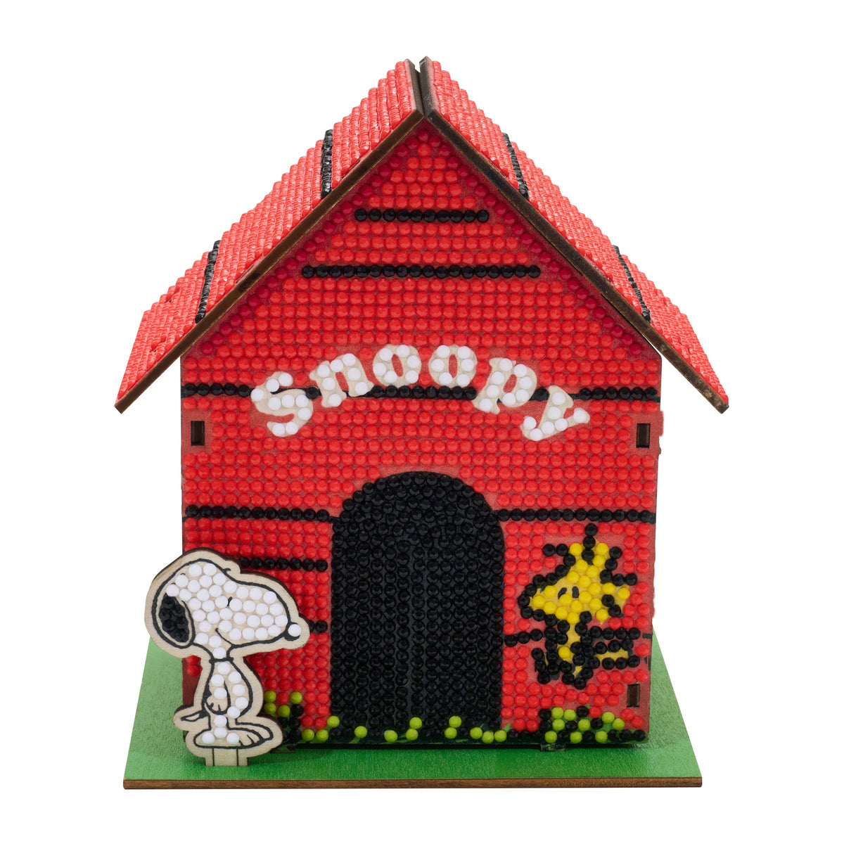 Diamond Painting Gem House - Snoopy™ 5.5" x 4.1" x 3.1" (14 x 10.5 x 8cm) / Round with 6 colors / 5,774