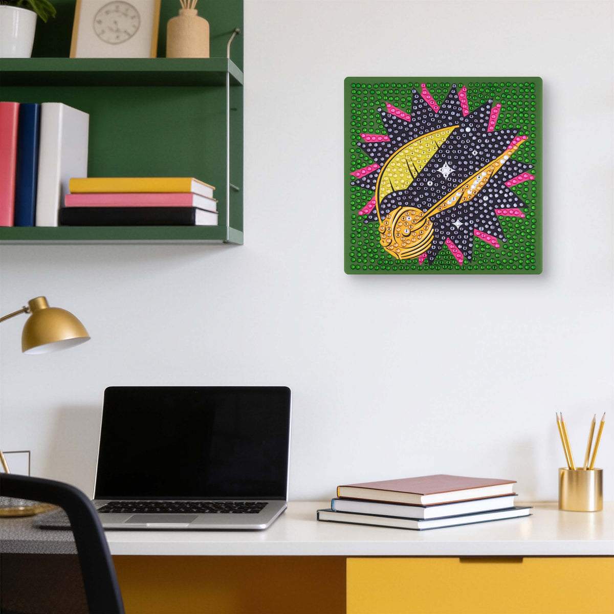 Diamond Painting Golden Snitch Flight - Easy Gem™ Sparkle Boards 6" x 6" (15cm x 15cm) / Round with 6 Colors including 6 Iridescent Diamonds / 902