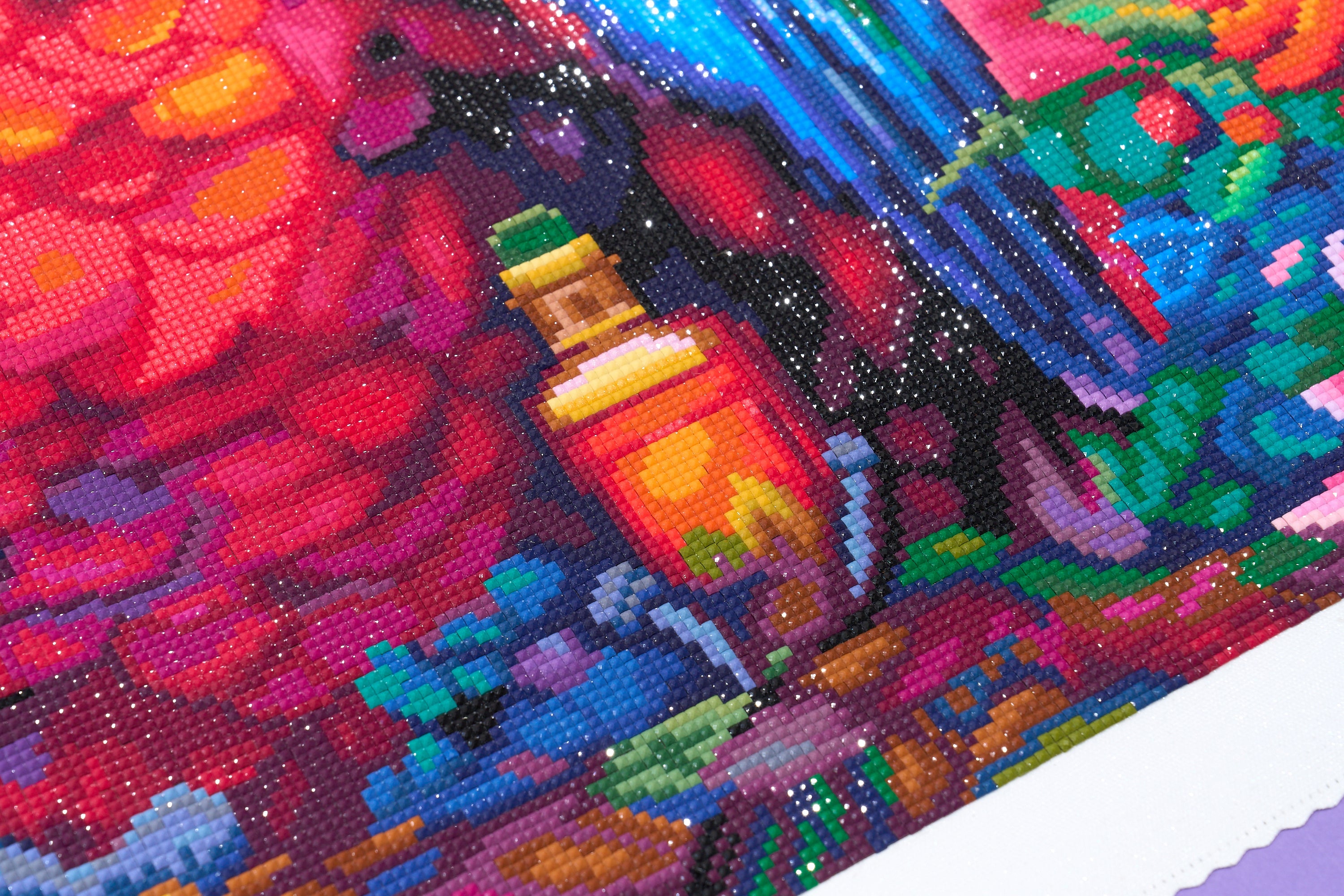 Happy Hour Parrot – Diamond Art Club