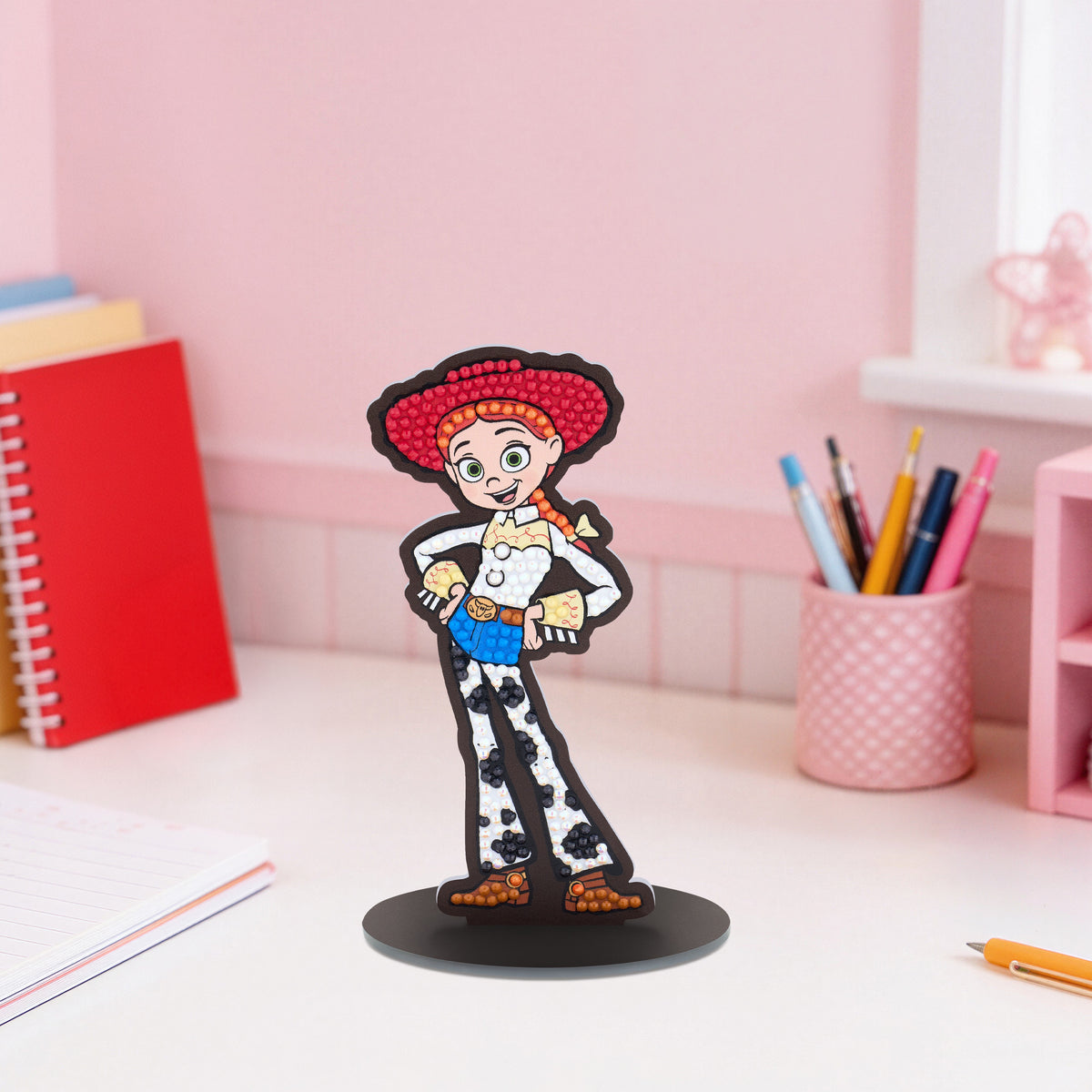 Diamond Painting Jessie - Sparkle Pals™ 5.6" x 2.8" (14.3cm x 7cm) / Round with 7 Colors including 1 AB and 3 Fairy Dust Diamonds / 300