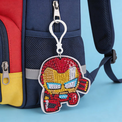 Diamond Painting Keychain - Invincible Iron Man 2.8" x 2.9" (7.3cm x 7.5cm) / Round With 7 Colors including 7 Iridescent Diamonds / 582