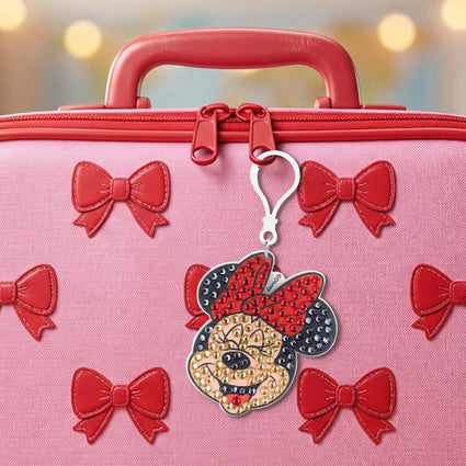 Diamond Painting Keychain - Joyful Minnie 3.07" x 2.67" (7.8cm x 6.8cm) / Round With 3 Colors including 3 Iridescent Diamonds / 288