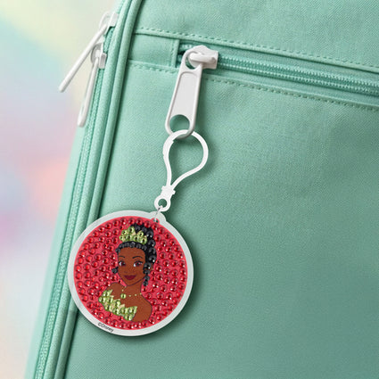 Diamond Painting Keychain - Tiana’s Bayou Beauty 2.6" x 2.5" (6.8cm x 6.5cm) / Round With 6 Colors including 6 Iridescent Diamonds / 286