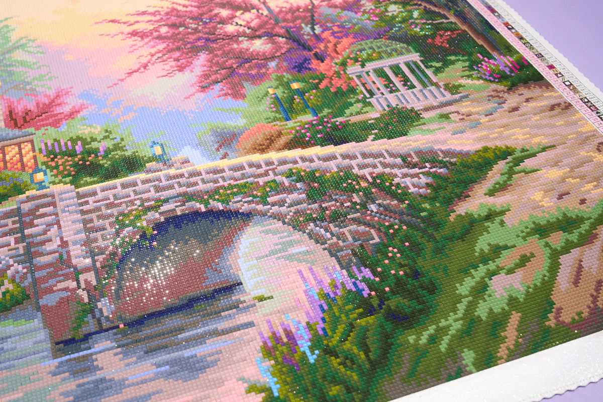 Diamond Painting Lamplight Manor 38.2" x 25.6" (96.8cm x 65cm) / Square With 61 Colors Including 3 ABs and 5 Fairy Dust Diamonds / 101,529