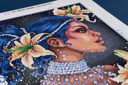 Diamond Painting Lilies and Pearls 20" x 27" (51cm x 69cm) / Round with 48 Colors including 3 ABs / 44,526