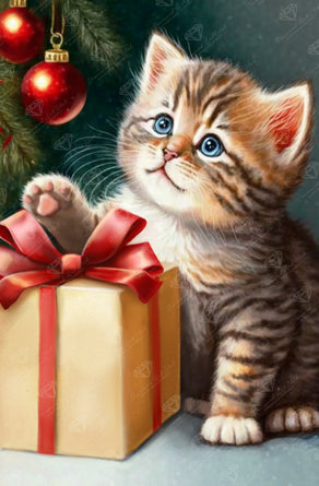 Diamond Painting Meowy Christmas 9" x 13.8" (23cm x 35cm) / Round with 43 Colors including 2 ABs and 1 Fairy Dust Diamond / 10,250