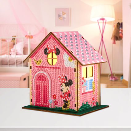 Diamond Painting Minnie Mouse - Gem House 5.5" x 4.1" x 3.1" (14 x 10.5 x 8cm) / Round with 17 Colors including 1 Electro Diamond and 4 Fairy Dust Diamonds / 2,075