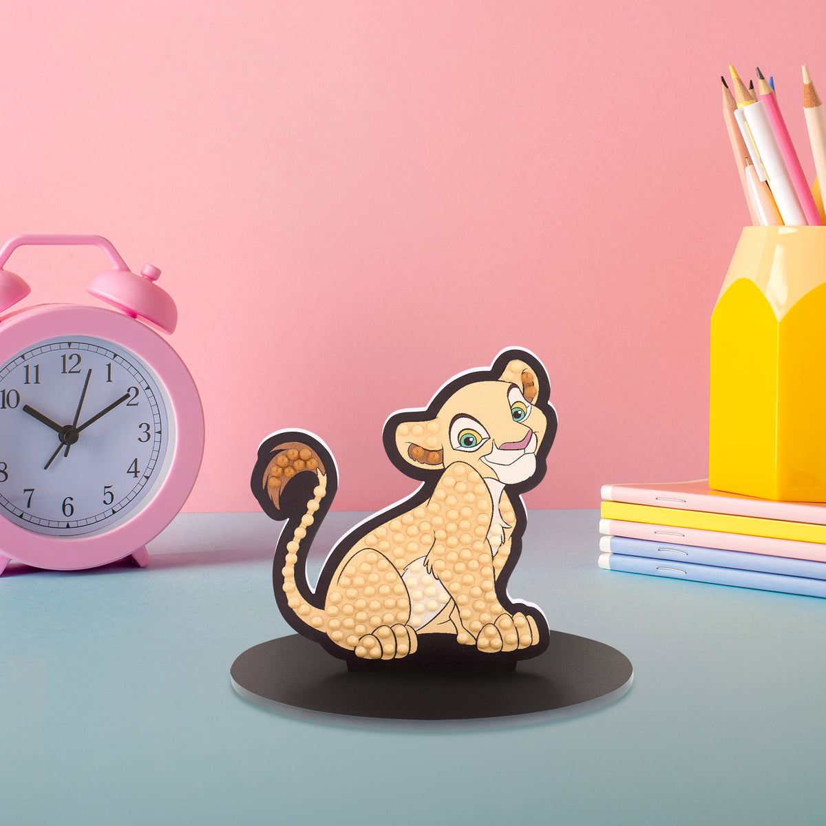 Diamond Painting Nala - Sparkle Pals™ 2.6" x 3" (6.8cm x 7.8cm) / Round with 3 Colors / 155
