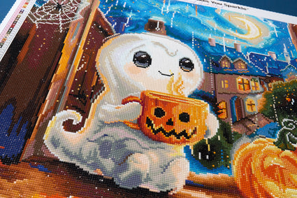 Diamond Painting Pumpkin Cuppa 26" x 22" (66cm x 55.6cm) / Round with 57 Colors including 1 AB and 5 Fairy Dust Diamonds / 48,480
