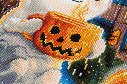 Diamond Painting Pumpkin Cuppa 26" x 22" (66cm x 55.6cm) / Round with 57 Colors including 1 AB and 5 Fairy Dust Diamonds / 48,480