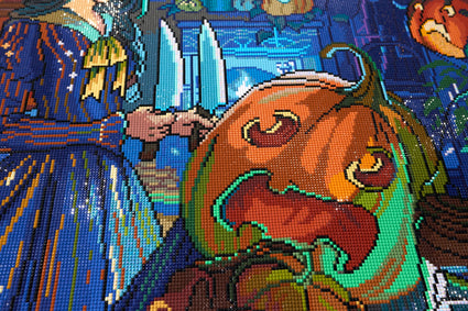 Diamond Painting Pumpkin Season 44.1" x 27.6" (111.8cm x 69.9cm) / Square with 95 Colors including 4 ABs and 3 Fairy Dust Diamonds / 126,169