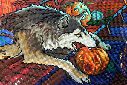 Diamond Painting Pumpkin Season 44.1" x 27.6" (111.8cm x 69.9cm) / Square with 95 Colors including 4 ABs and 3 Fairy Dust Diamonds / 126,169