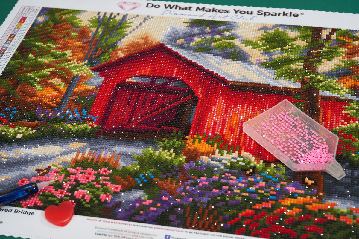 Diamond Painting Red Covered Bridge - AMZ 17" x 13" (42.6cm x 32.8cm) / Round With 45 Colors Including 5 ABs / 17,784