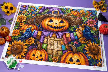 Diamond Painting Smiling Scarecrow 34.3" x 25.6" (86.9cm x 65cm) / Square with 55 Colors including 3 ABs and 3 Fairy Dust Diamonds / 91,089