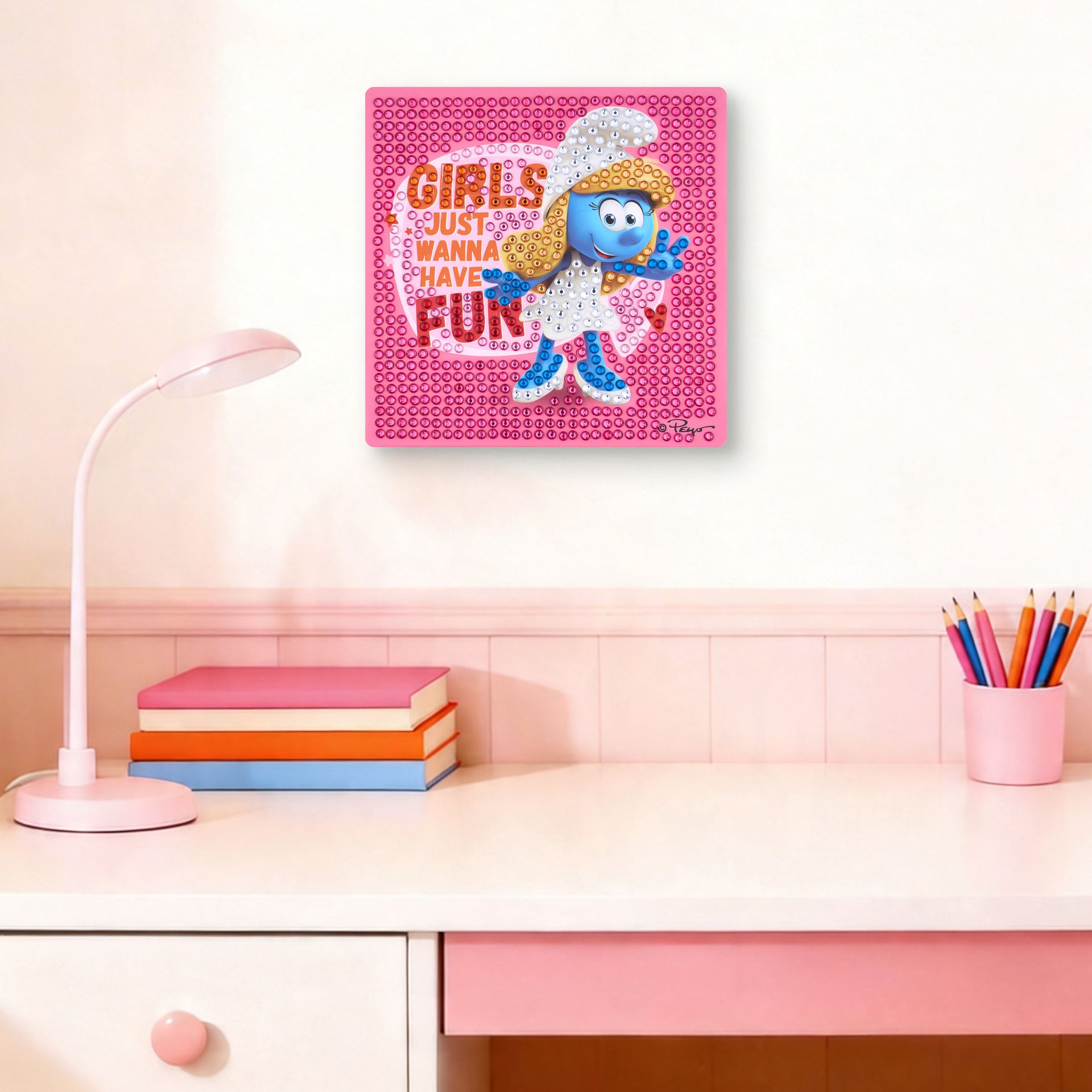 Diamond Painting Smurfette Fun Vibes - Easy Gem™ Sparkle Board 6" x 6" (15cm x 15cm) / Round with 8 Colors including 8 Iridescent Diamonds / 718