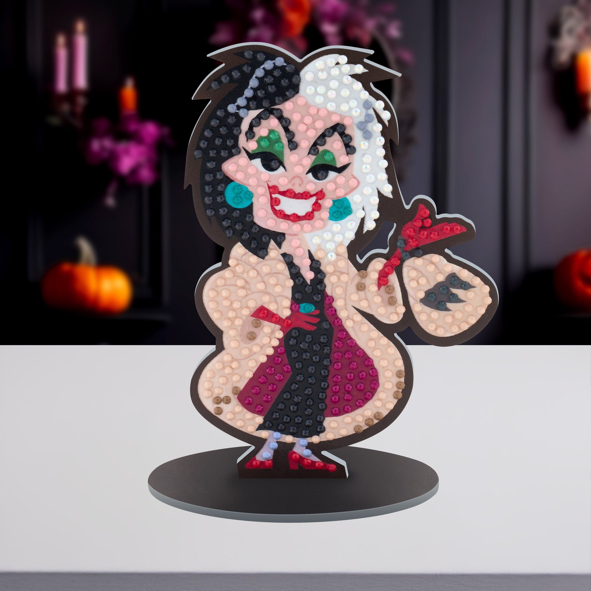 Diamond Painting Sparkle Pals™ - Cruella's Chaos 3.7" x 5.9" (9.4cm x 15cm) / Round with 12 Colors including 1 AB and 3 Fairy Dust Diamonds / 525