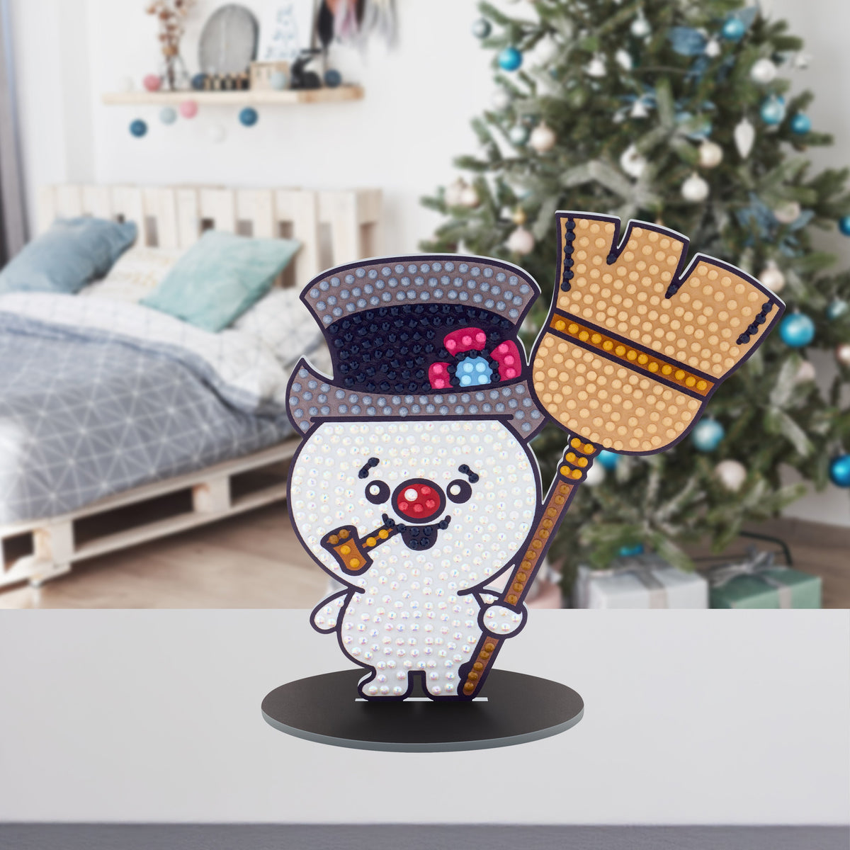 Diamond Painting Sparkle Pals™ - Frosty the Snowman 5.3" x 5.5" (13.6cm x 14.1cm) / Round with 9 Colors including 1 Iridescent Diamond and 3 Fairy Dust Diamonds / 700