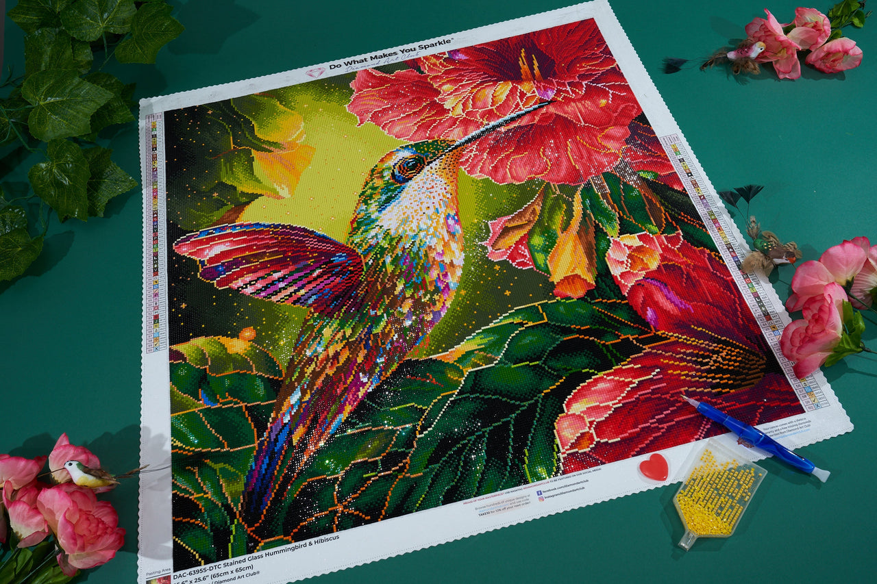 Diamond Painting Stained Glass Hummingbird & Hibiscus 25.6" x 25.6" (65cm x 65cm) / Square with 60 Colors including 4 ABs and 1 Fairy Dust Diamonds / 68,121