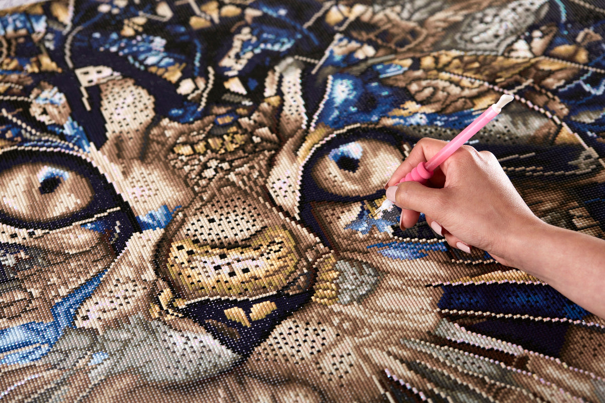 Diamond Painting Starstruck Maine Coon Cat 38.6" x 26.6" (98cm x 65cm) / Square with 30 Colors including 2 ABs / 102,573