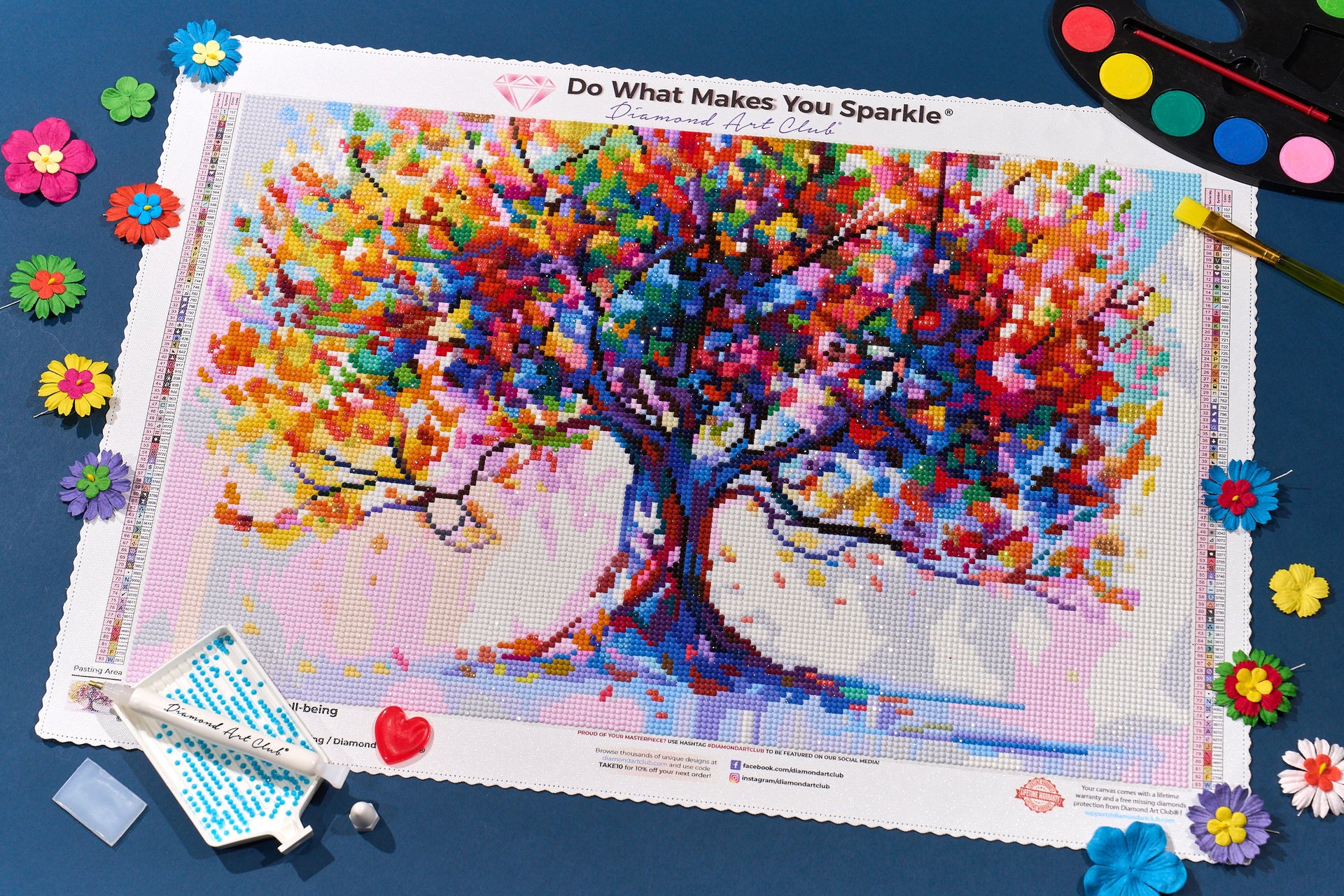 Diamond Painting Tree of Well-being 13" x 20" (50.6cm x 33cm) / Round with 83 Colors including 4 ABs and 2 Fairy Dust Diamonds / 22,080