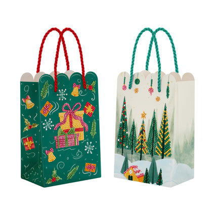 Diamond Painting Winter Wonderland & Jolly Gifts - Gift Bags (Set of 2) 7.3" x 4.7" (18.5cm x 12cm) / Round With 7 Colors Including 1 AB and 2 Iridescent Diamonds and 1 Fairy Dust Diamond / 1,693