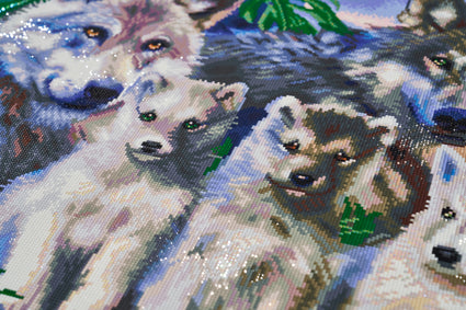 Diamond Painting Wolf Family 29" x 22" (73.7cm x 55.8cm) / Square with 67 Colors including 4 ABs / 66,304